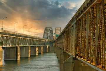 The Honore Mercier Bridge spanning between the Island of Montreal and the south-shore suburbs.