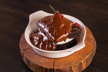 chocolate cake with ice cream