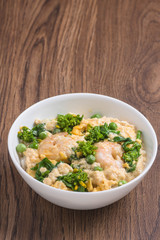 菜の花と海老の卵とじ丼