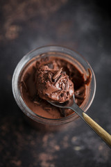 pot de crème chocolat