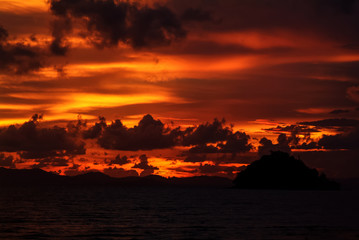 Fototapeta na wymiar A View Of Railay Beach Krabi At Sunset