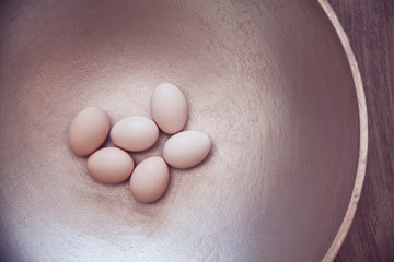 Minimal Easter - Six Eggs