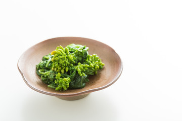 春野菜のなばなと胡麻油の和え物