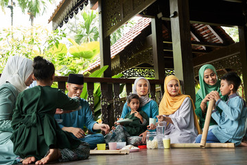 breaking the fast together