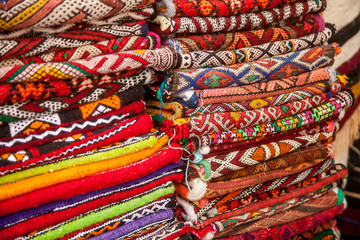 colored pashmina scarves in the market