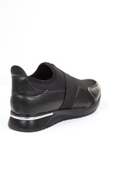 women sport shoes shoot in studio