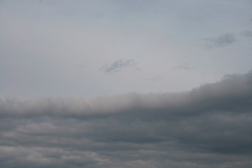 Obraz na płótnie Canvas cloudy sky and billowing clouds