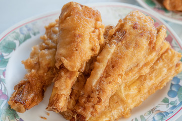 vigetable fried snack on lunch