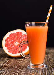 fresh grapefruit juice