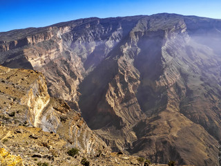 Fototapeta na wymiar The Nakhr Grand Canyon, Jebel Shams, is said to be the most beautiful canyon in the world. Oman