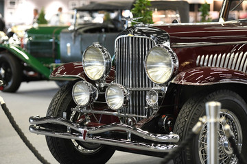 Oldtimer bei einer Ausstellung in Salzurg (Österreich, Europa) - Vintage cars at an exhibition in...