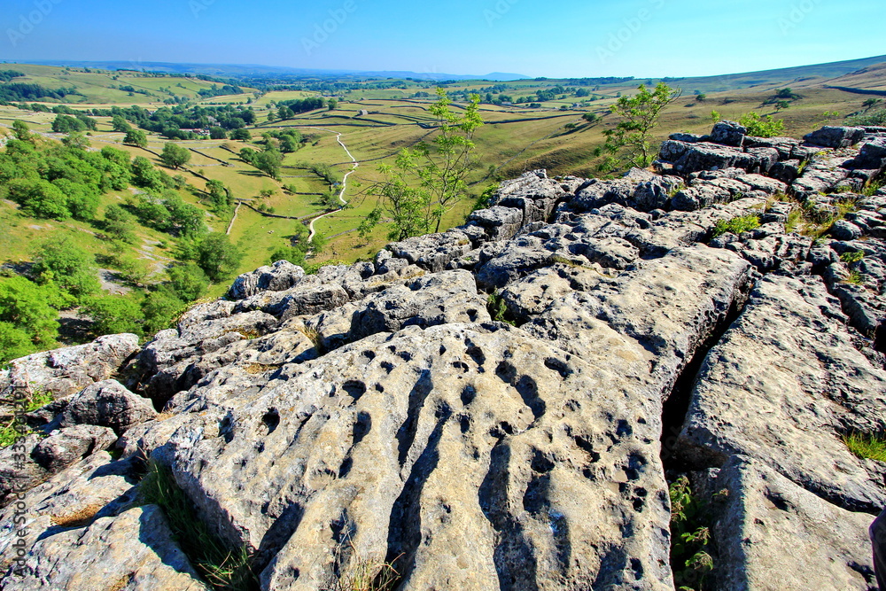 Wall mural Amazing rock formations at Malham Cove, United Kingdom