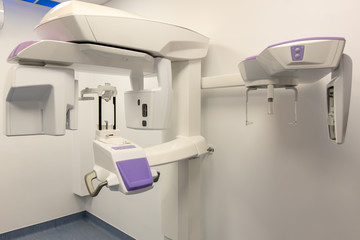 Fototapeta na wymiar 3D x-ray scanner panorama machine in clinic. 3D dental scanner