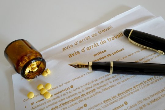 arret de travail crayon