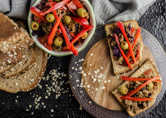 Turkey hashed meat and vegetables sandwich