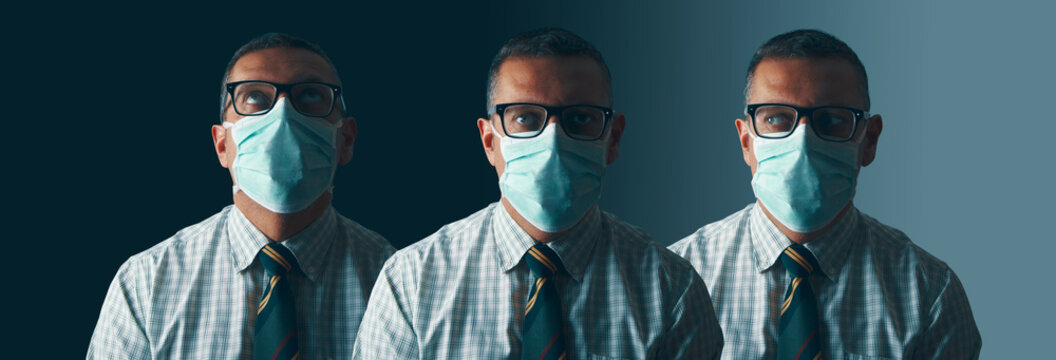 Tres hombres iguales con mascarilla para protegerse del coronavirus