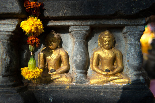 Beautiful Buddha statues at Mahabodhi Stupa Bodh Gaya