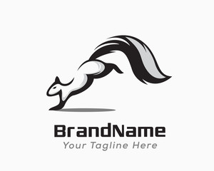 landing squirrel art logo design inspiration