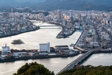 五台山の展望台から見る高知市街の風景
