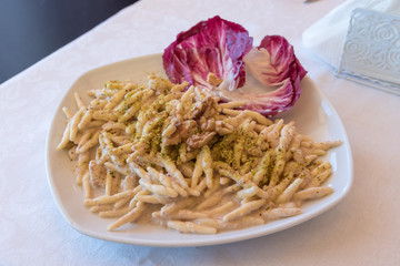 Strozzapreti with gorgonzola and walnuts