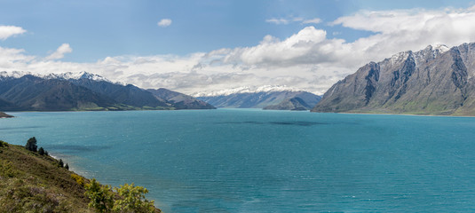 Fototapeta premium lake Hawea northern part landscape, from west coast near The Neck, Otago, New Zealand