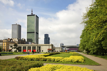 Fototapeta na wymiar Park near Srodmiescie railway station in Warsaw. Poland