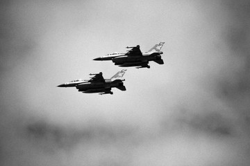 Fototapeta na wymiar Two Jets during an airshow