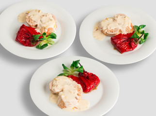 Salad, pork chops, chicken, mushrooms, prosciutto, spinach, cheese, grapes, beef, nuts, cedar cheese, tuna, tomatoes, olives, fish. Viewed 360 or top view.