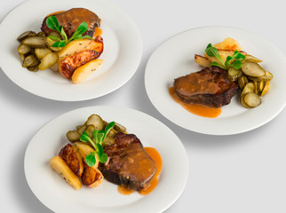 Salad, pork chops, chicken, mushrooms, prosciutto, spinach, cheese, grapes, beef, nuts, cedar cheese, tuna, tomatoes, olives, fish. Viewed 360 or top view.