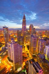 Fototapeta premium Kuala Lumpur city skyline during sunset