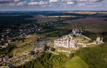 Ogrodzieniec Castle Jura Cracow Czestochowa Silesia Poland Town 