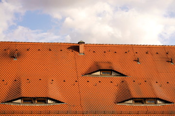 Dach mit Gauben Fenster