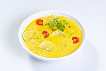 gelbe Suppe