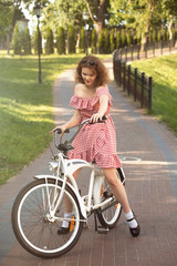 pretty girl cyclist