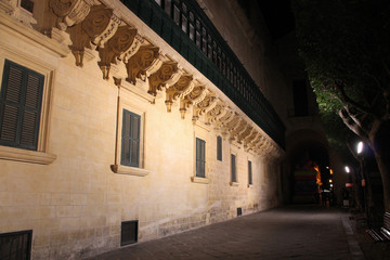 Fototapeta na wymiar great master's palace in valletta (malta)