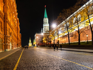 Fototapeta premium Kremlin Passage in Moscow city at night