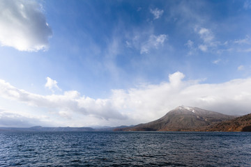 日本の国立公園・北海道の支笏湖と恵庭岳