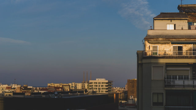 Vistas de los edificios al atardecer
