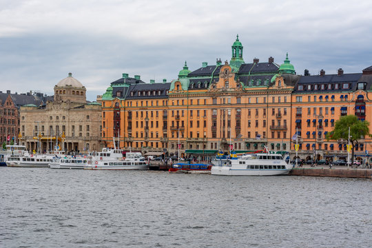 Strandvagen embankment architecture in Stockholm, Sweden