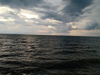 Obraz premium beach with a sunset background