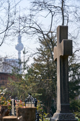 Living in Berlin in well-known places with a person wearing a mask during the Corona Virus