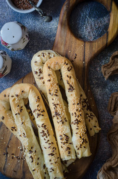 Puff filo pastry rolls with feta curd and spinach