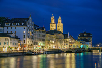 Fototapeta na wymiar Night cityscape of Zurich
