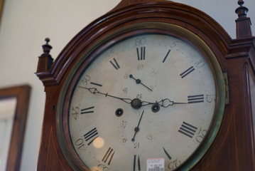 Fototapeta na wymiar Retro antique Roman numeral clock