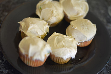 Cupcakes with Frosting