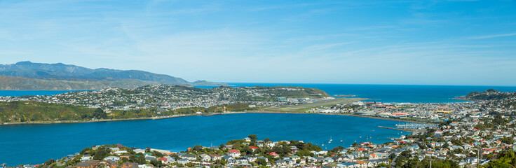 ニュージーランド　ウェリントンのマウント・ビクトリアからのウェリントン空港