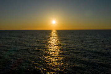 Obraz premium Aerial drone sunset from La Jolla, California