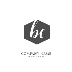 Obraz premium Handwritten initial letter B C BC for identity and logo. Vector logo template with handwriting and signature style.