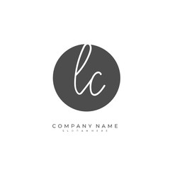 Obraz premium Handwritten initial letter L C LC for identity and logo. Vector logo template with handwriting and signature style.