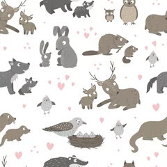 Behang Vector naadloos patroon met babydieren en hun ouders. Grappige bos dierlijke achtergrond die familieliefde toont. Leuke bos dierlijke textuur voor Moederdag ontwerp. © Lexi Claus
